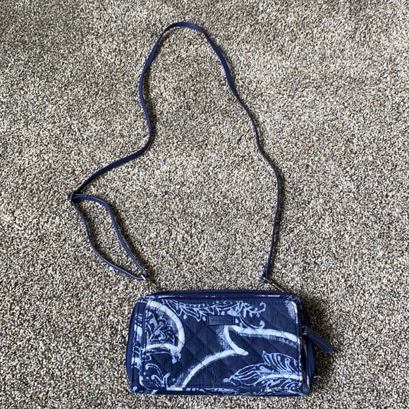 Vera Bradley Navy Wallet Purse - Picture 1 of 7